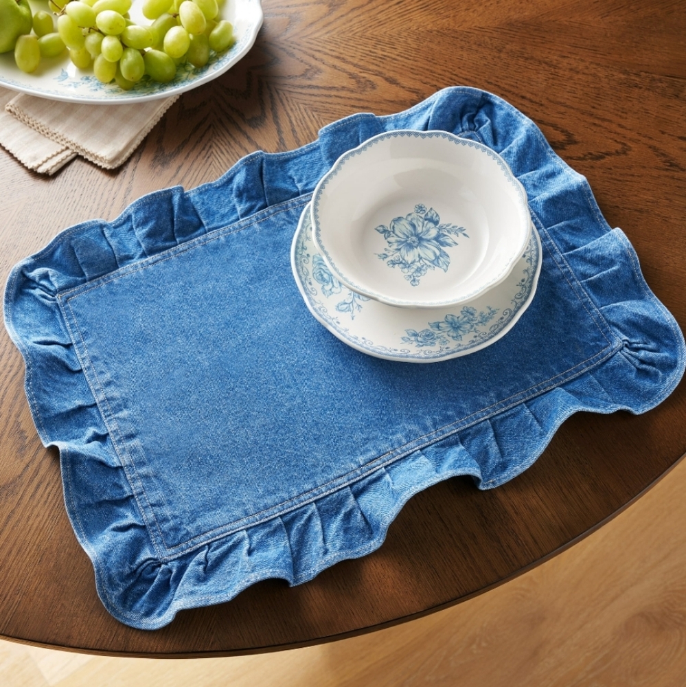 💕 4 Pack Pioneer Woman Blue Denim Table Place Mat Linens with Ruffled Edges